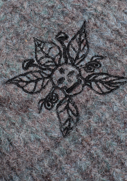 Gorro de punto bordado