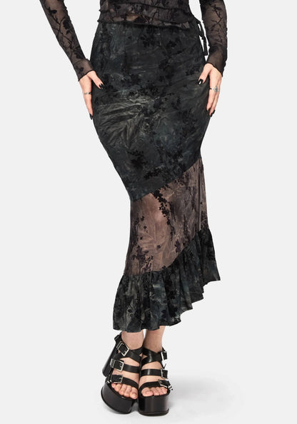 Maeira Tiered Grey Flocked Midaxi Skirt gris con paneles de malla y estampado floral aterciopelado de Disturbia