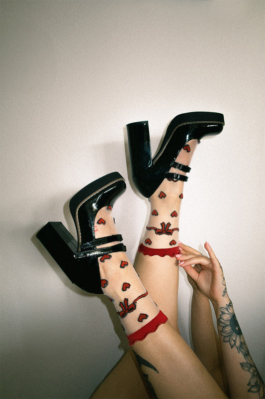 Calcetines corazones transparentes